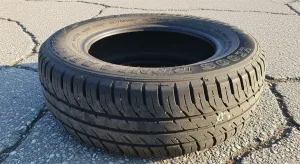 Quando trocar o pneu do carro: sinais, riscos e melhores práticas para sua segurança