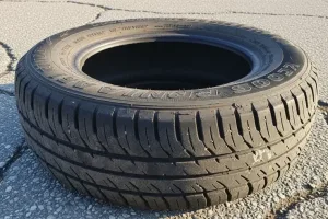 Quando trocar o pneu do carro: sinais, riscos e melhores práticas para sua segurança